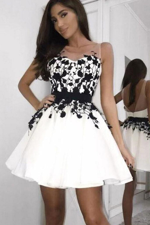 Chic White Tulle V Back Short Homecoming Dress With Appliques,WD040